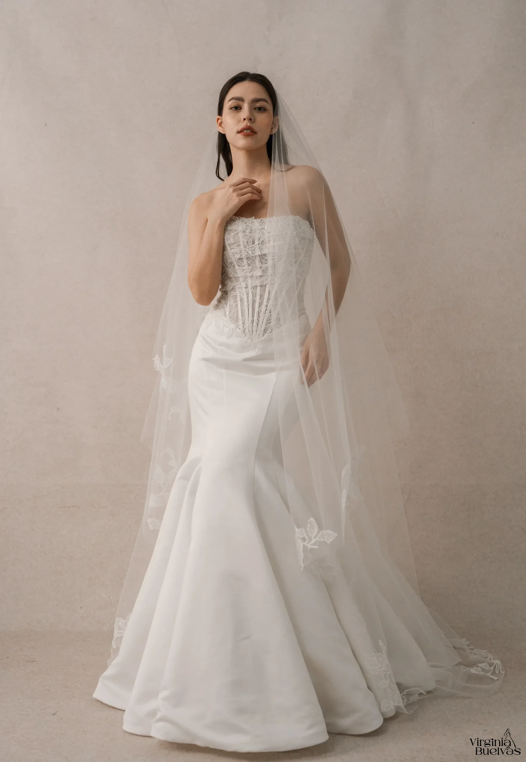 VIRGINIA BUELVAS #ANASTASIA - Image 5